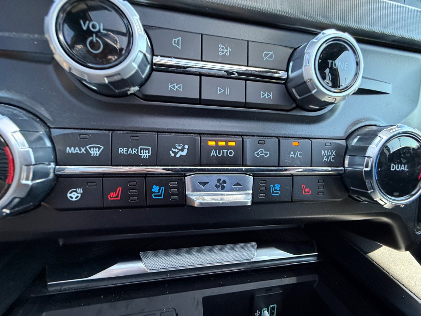 2024 Ford Super Duty F-350 SRW Platinum