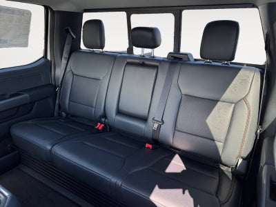 2027 Ford Super Duty F-350 SRW LARIAT
