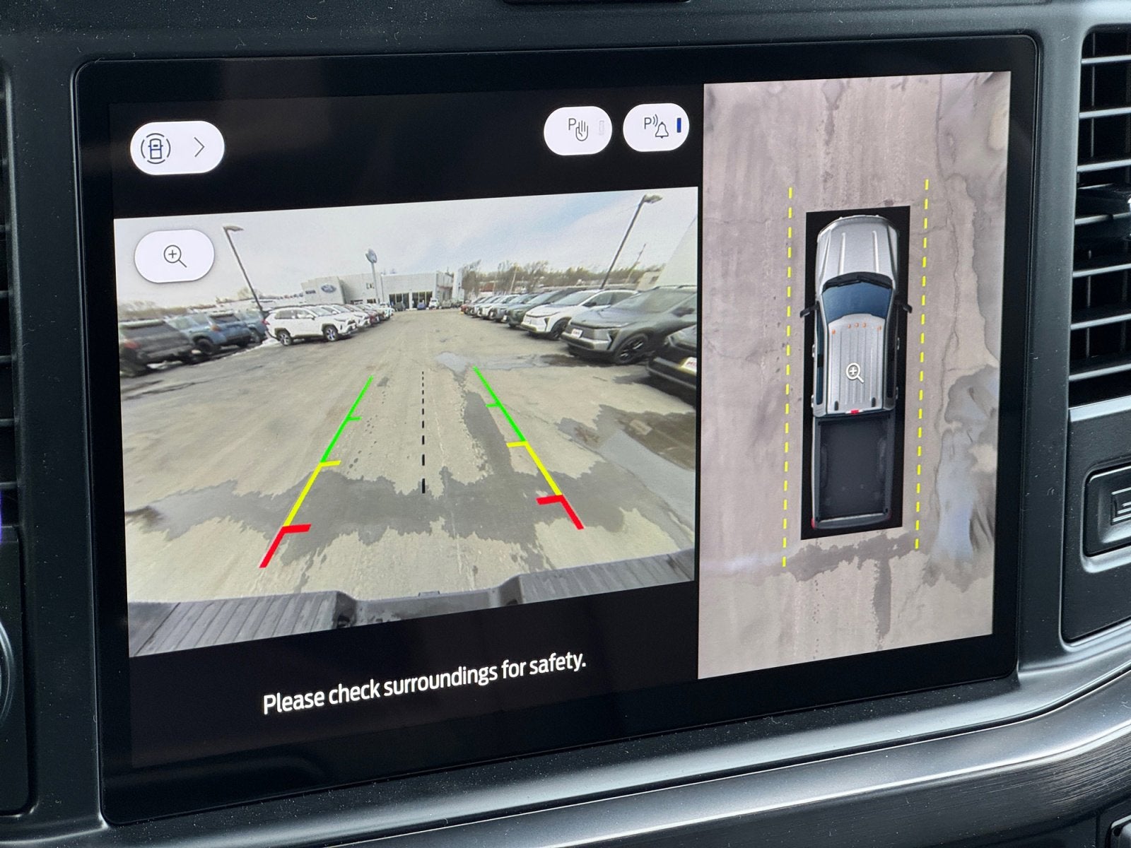 2026 Ford Super Duty F-350 SRW LARIAT