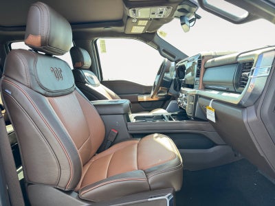 2027 Ford Super Duty F-350 SRW F-350® King Ranch®