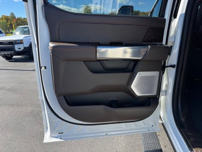 2027 Ford Super Duty F-350 SRW F-350® King Ranch®