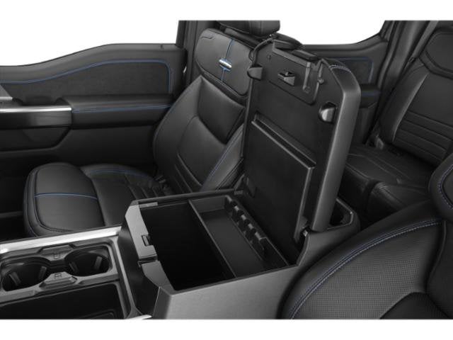 2027 Ford Super Duty F-350 SRW Platinum