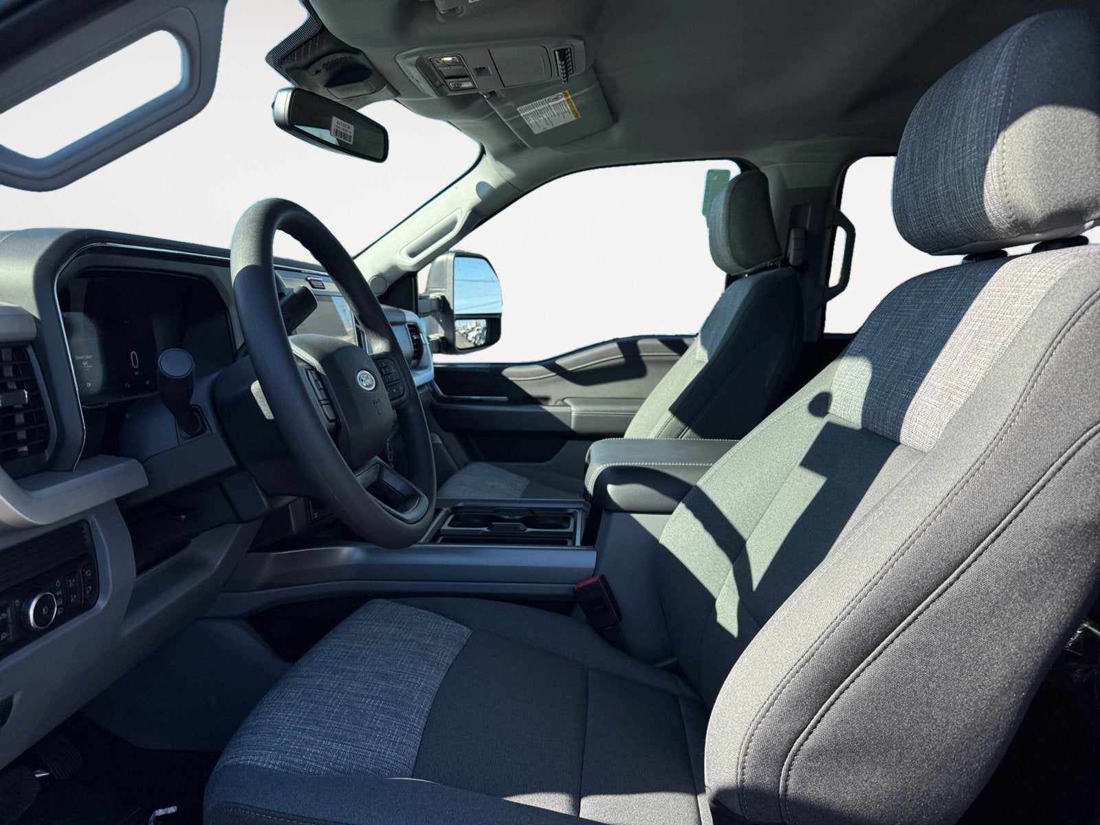 2026 Ford Super Duty F-350 SRW XLT