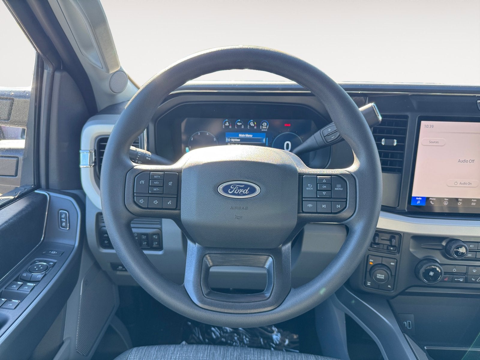 2026 Ford Super Duty F-350 SRW XLT