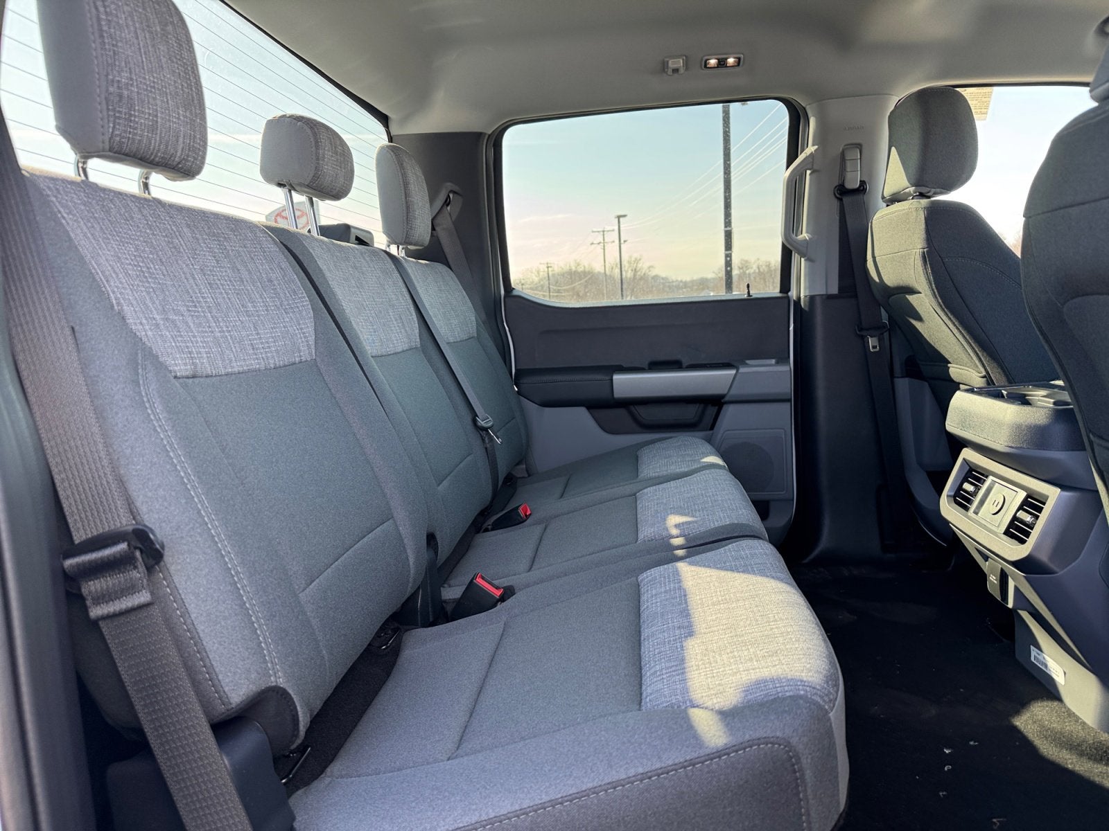 2026 Ford Super Duty F-350 SRW XLT