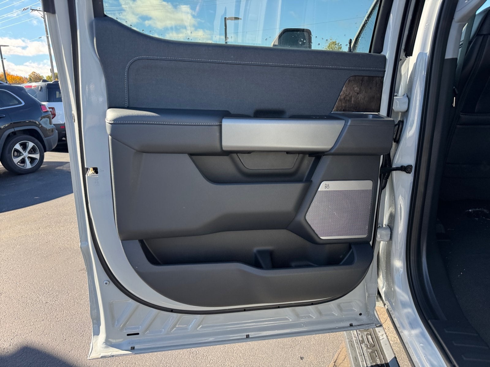 2026 Ford Super Duty F-350 SRW F-350® Lariat®