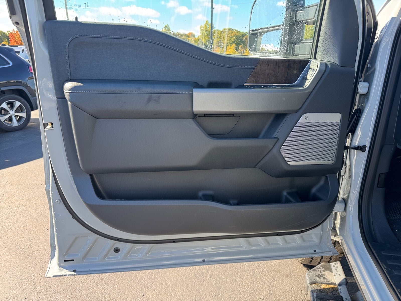 2026 Ford Super Duty F-350 SRW F-350® Lariat®