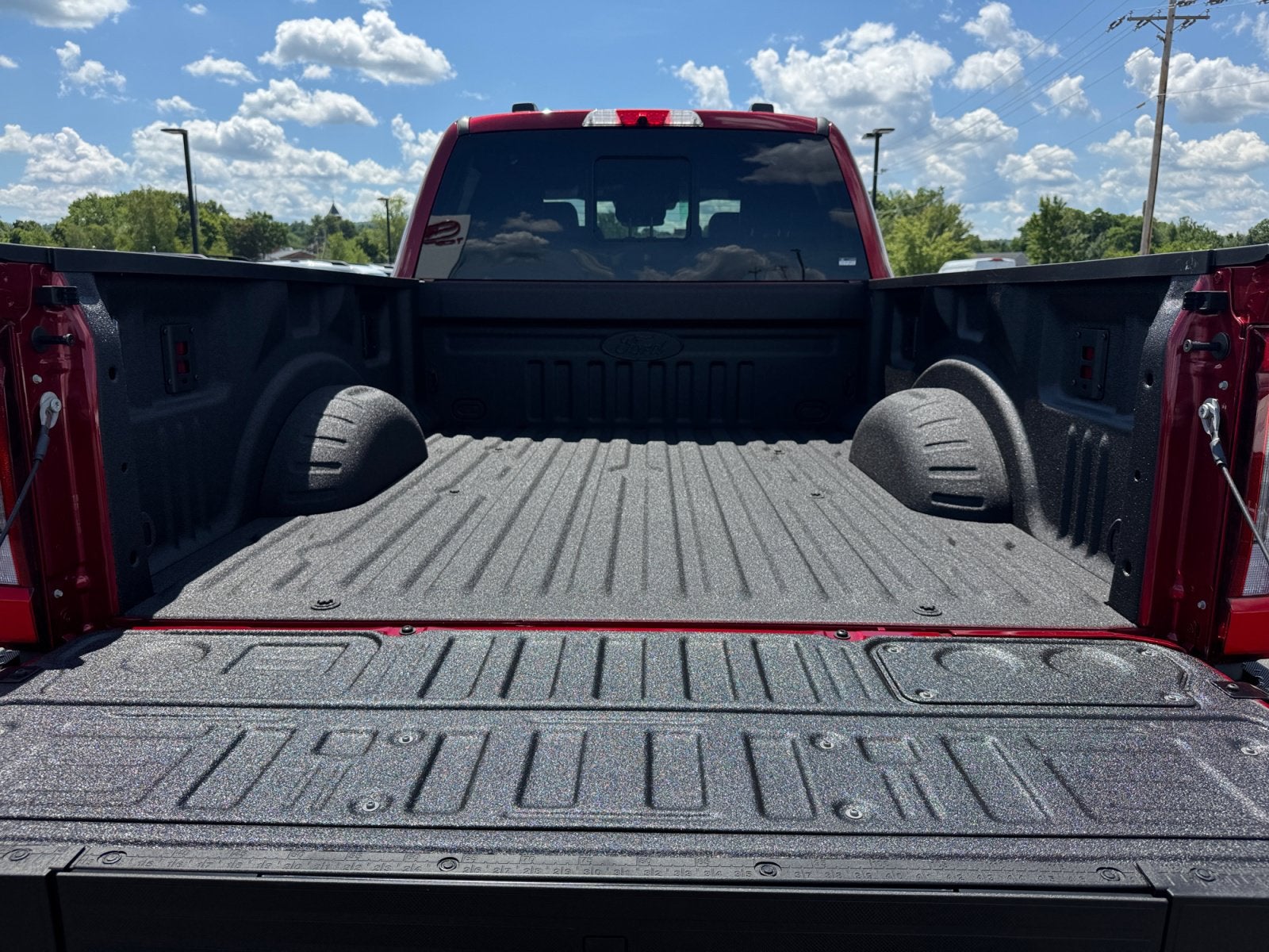 2026 Ford Super Duty F-350 SRW Platinum
