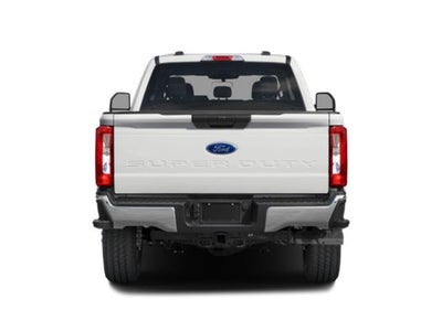 2027 Ford Super Duty F-350 SRW XLT