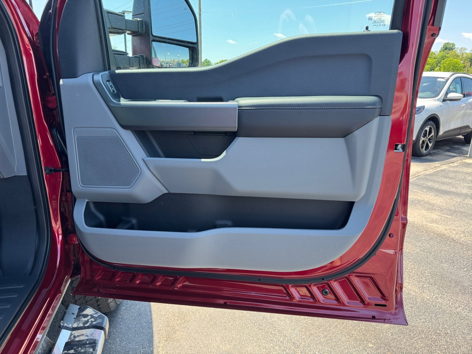 2026 Ford Super Duty F-350 SRW XLT