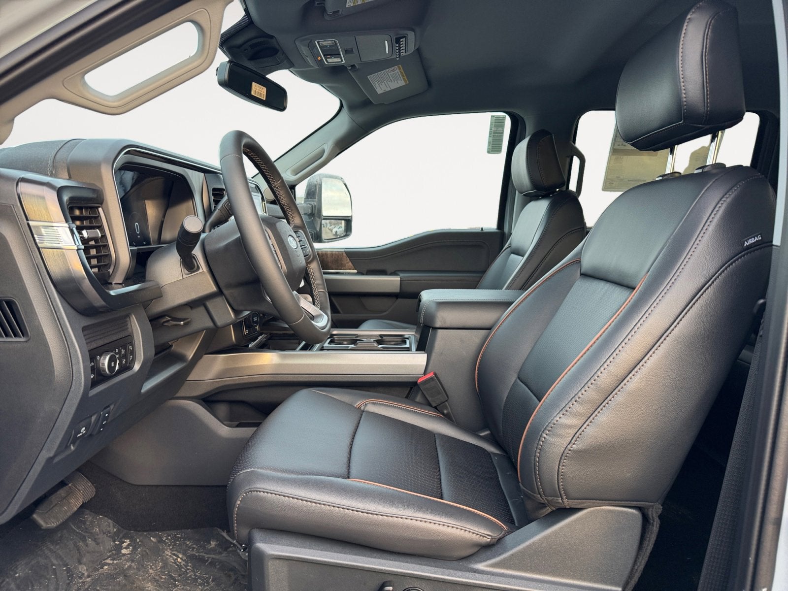 2026 Ford Super Duty F-350 SRW LARIAT