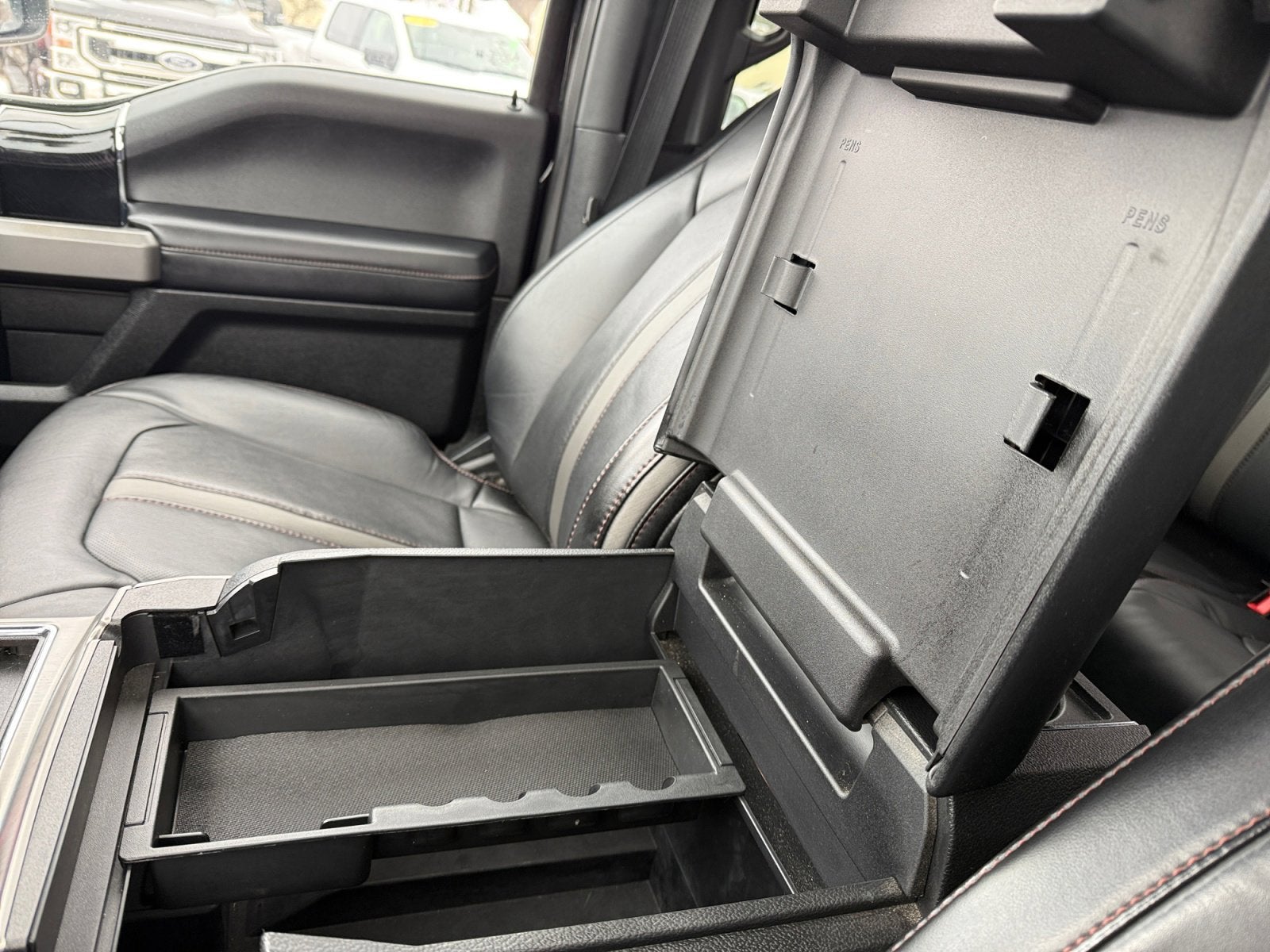 2021 Ford Super Duty F-350 SRW Platinum