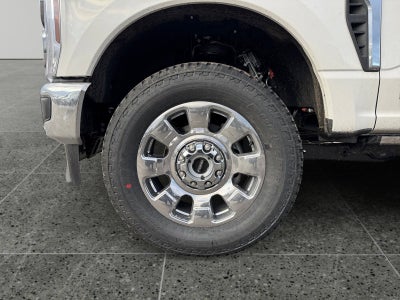 2026 Ford Super Duty F-350 SRW LARIAT