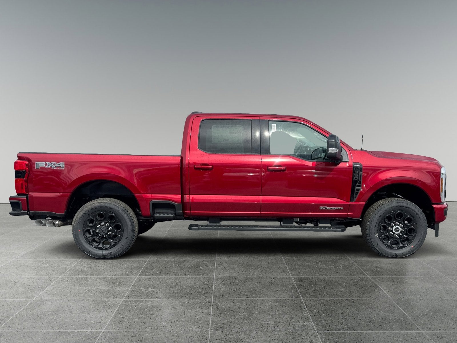2026 Ford Super Duty F-350 SRW LARIAT