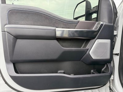 2026 Ford Super Duty F-350 SRW Platinum