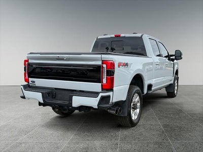 2026 Ford Super Duty F-350 SRW Platinum