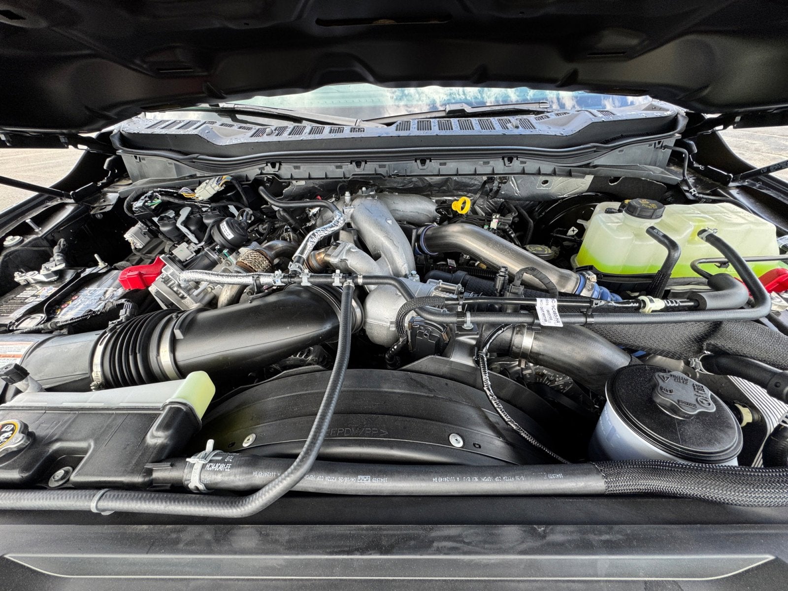 2026 Ford Super Duty F-350 SRW LARIAT