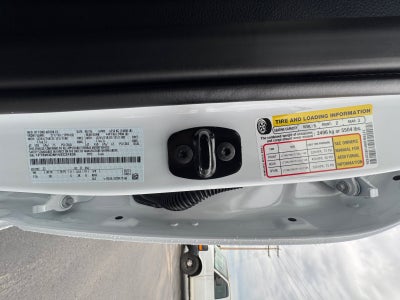 2027 Ford Super Duty F-350 DRW LARIAT
