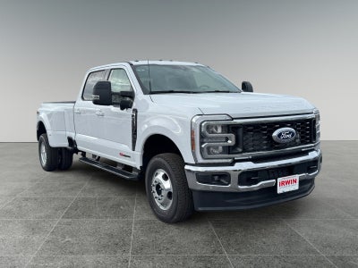 2027 Ford Super Duty F-350 DRW LARIAT