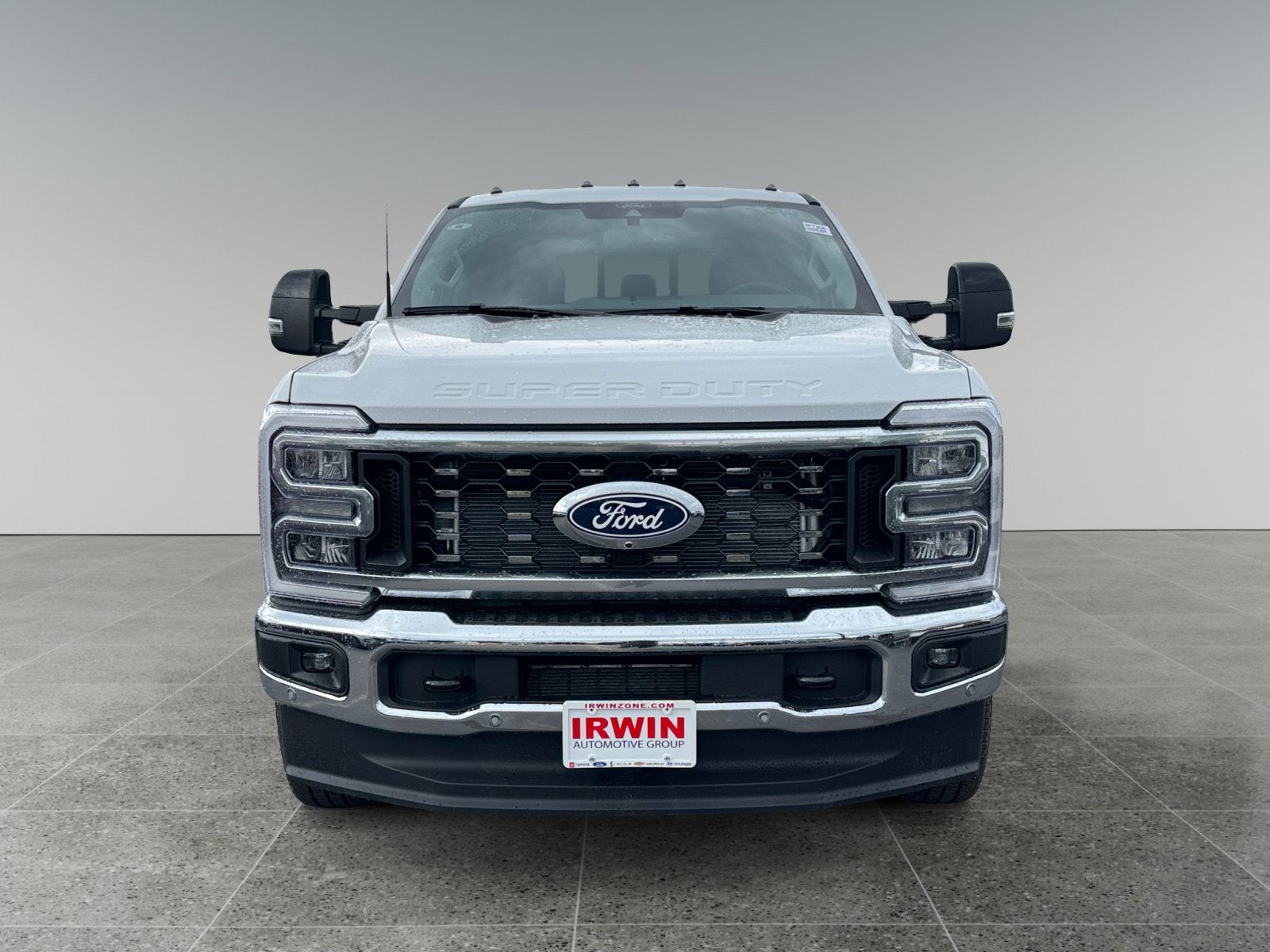2027 Ford Super Duty F-350 DRW LARIAT