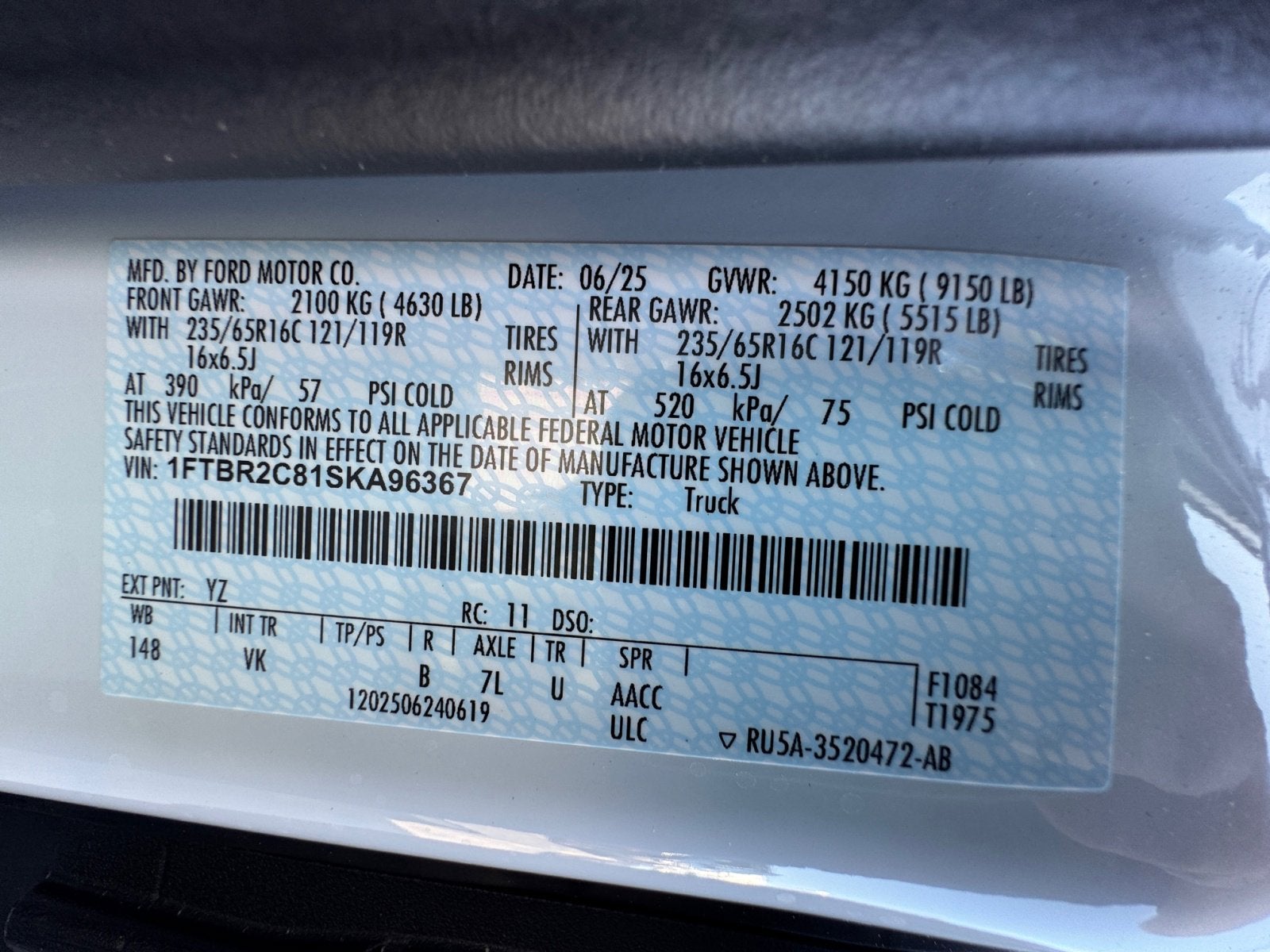 2025 Ford Transit Cargo Van Base