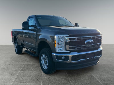 2026 Ford Super Duty F-350 SRW XLT
