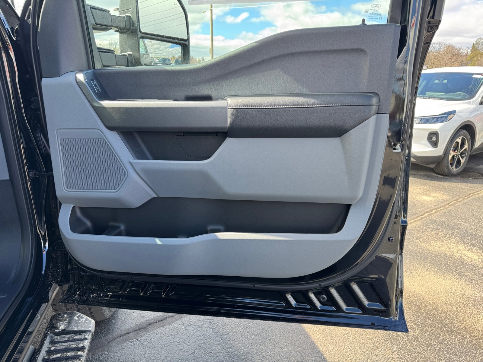 2026 Ford Super Duty F-350 SRW XLT
