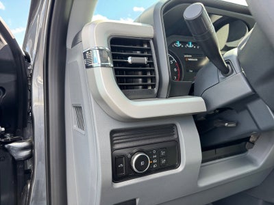 2026 Ford Super Duty F-350 SRW XLT