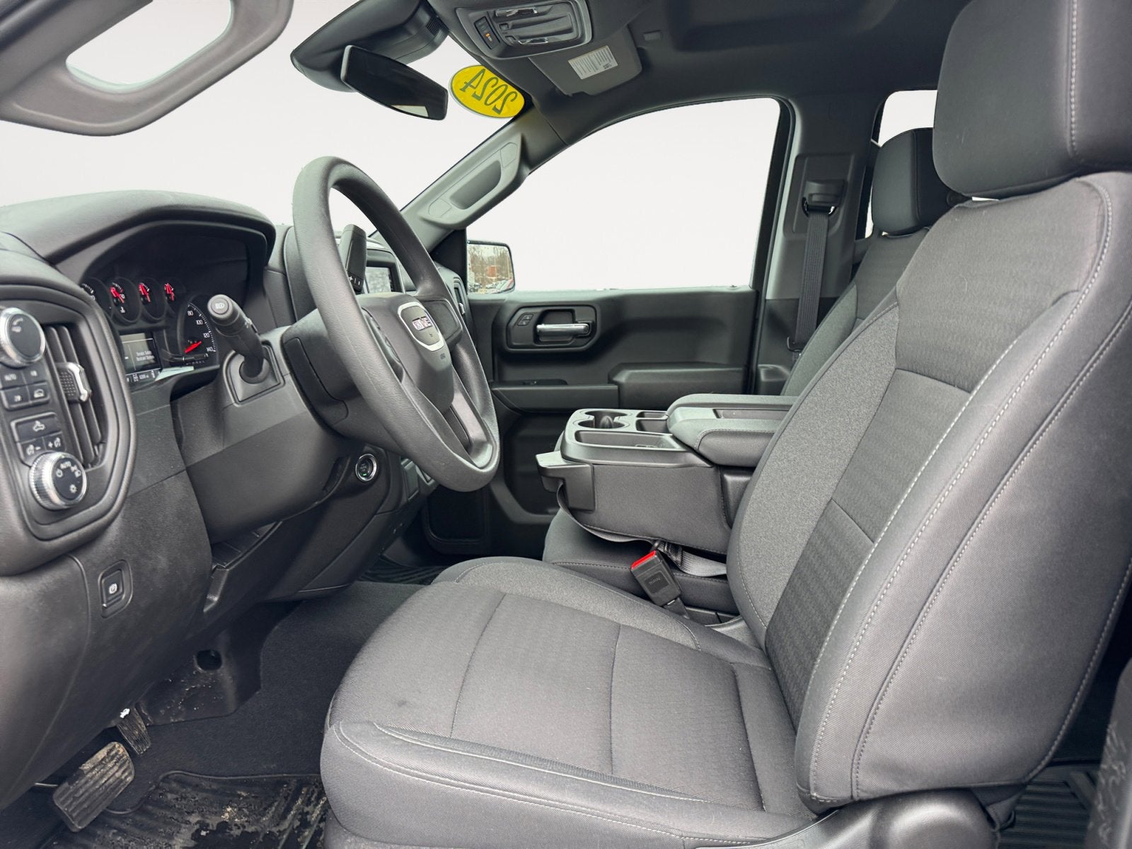 2024 GMC Sierra 1500 Pro