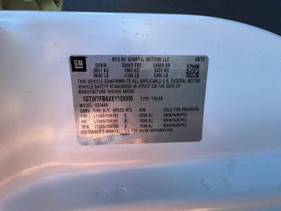 2014 GMC Savana Cargo Van Work Van