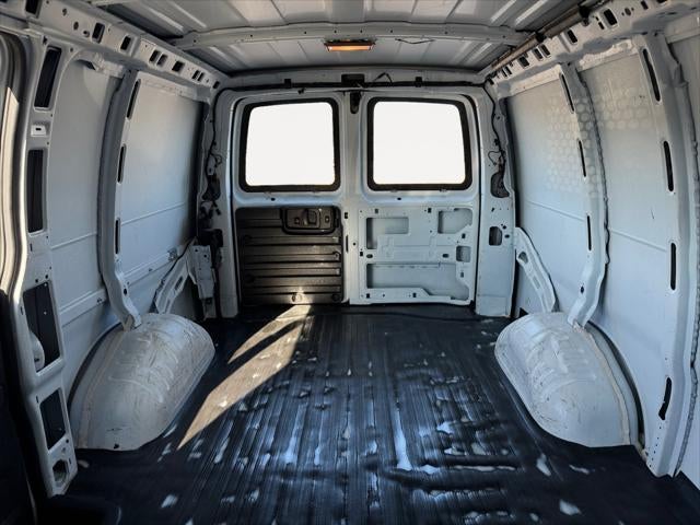 2014 GMC Savana Cargo Van Work Van