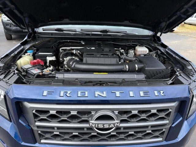 2022 Nissan Frontier SV