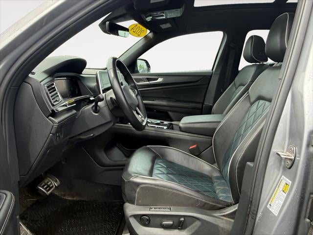 2024 Volkswagen Atlas Cross Sport 2.0T SEL Premium R-Line