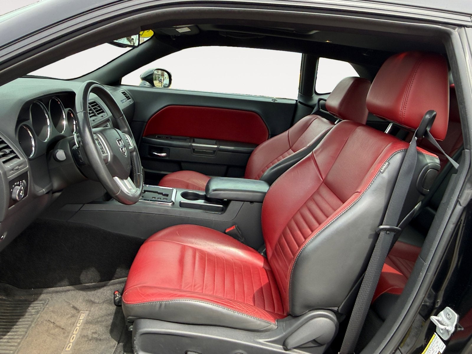2013 Dodge Challenger R/T Plus