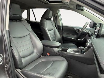2024 Toyota RAV4 XLE Premium