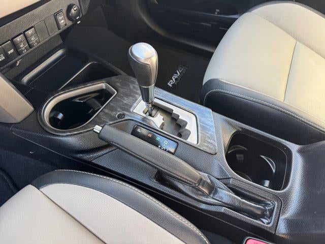 2017 Toyota RAV4 Platinum