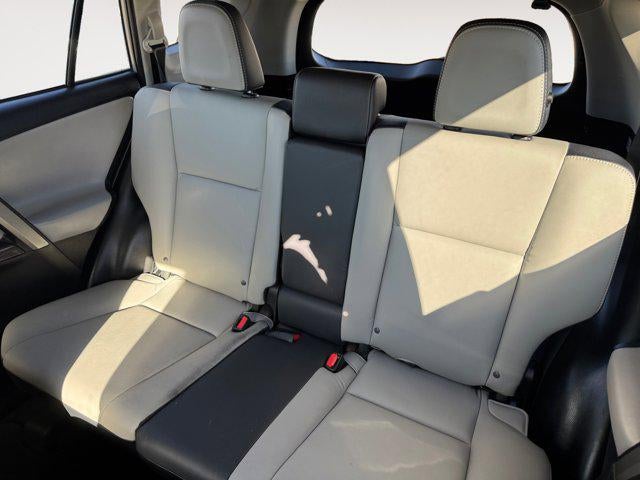 2017 Toyota RAV4 Platinum