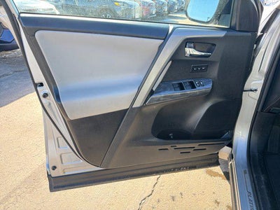 2017 Toyota RAV4 Platinum