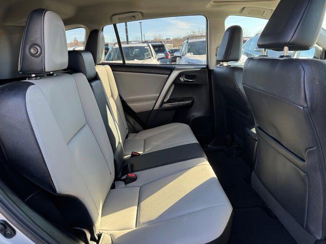 2017 Toyota RAV4 Platinum