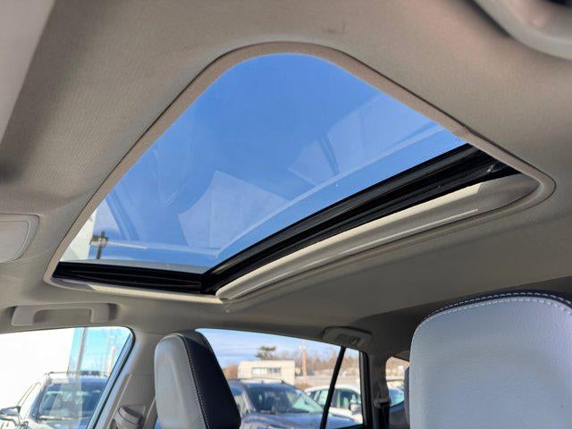 2017 Toyota RAV4 Platinum