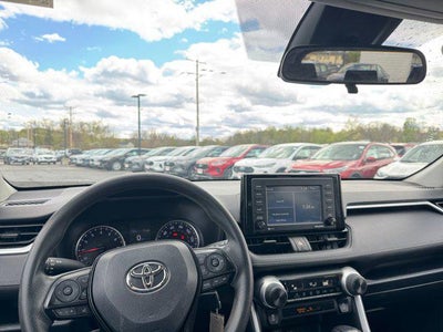 2021 Toyota RAV4 LE