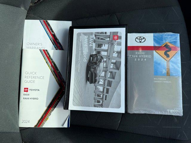 2024 Toyota RAV4 XLE