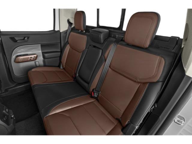 2023 Ford Maverick Base