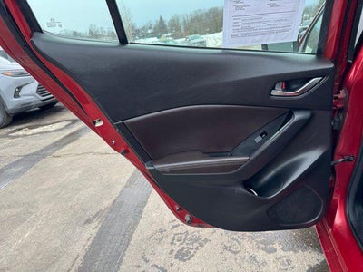 2018 Mazda Mazda3 5-Door Touring