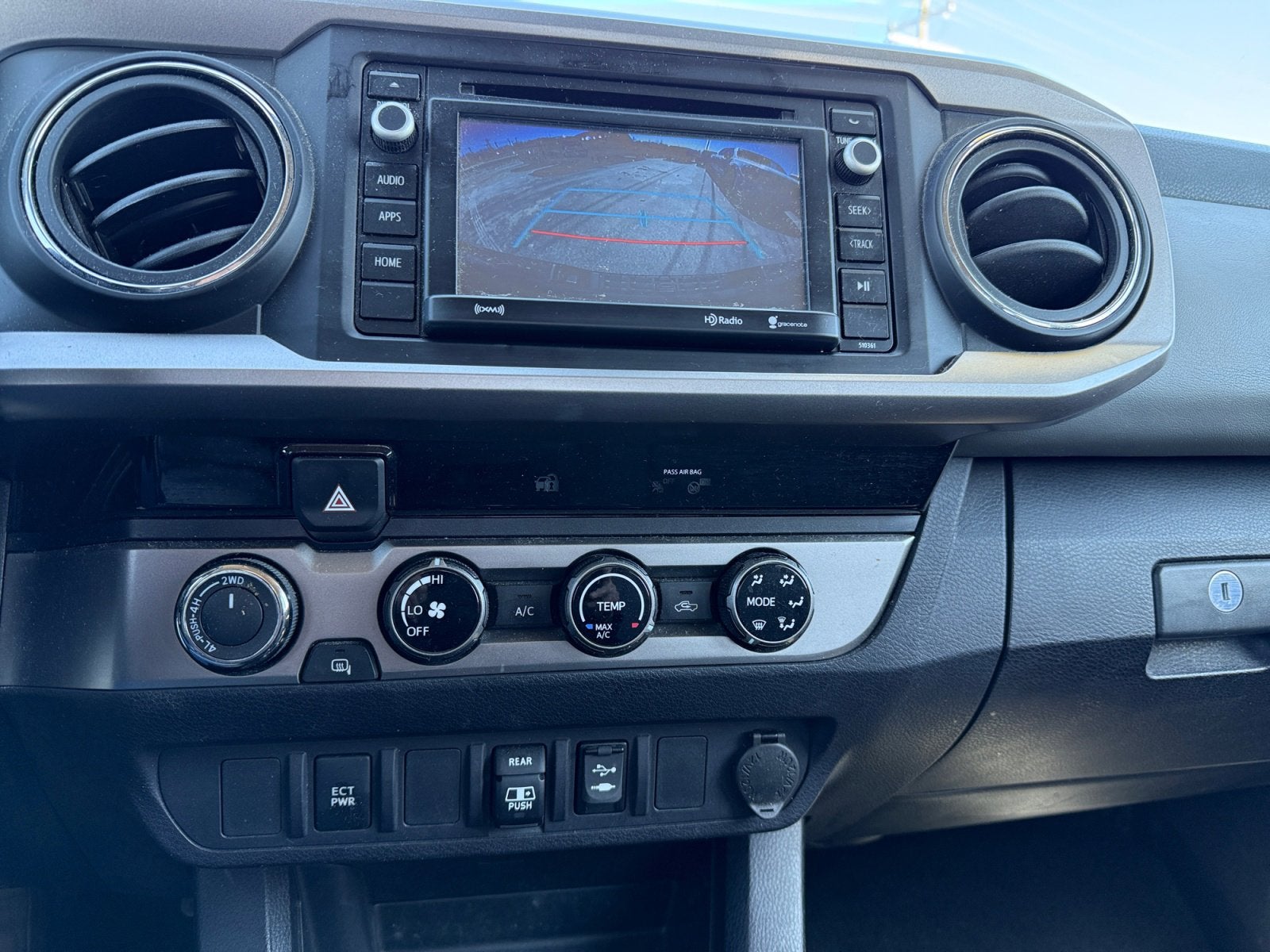 2018 Toyota Tacoma SR5