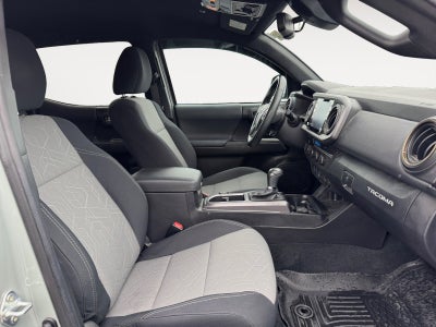 2022 Toyota Tacoma 4WD TRD Off Road