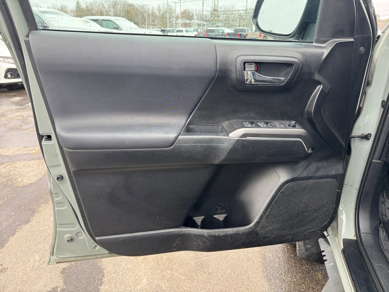 2022 Toyota Tacoma 4WD TRD Off Road