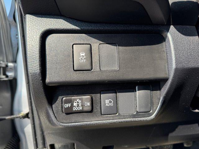 2023 Toyota Tacoma 4WD SR5