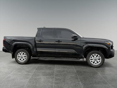 2025 Toyota Tacoma 4WD SR5