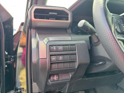 2025 Toyota Tacoma 4WD SR5